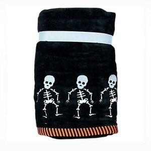 Caro Black Skeleton Halloween Hand Towels‎ Set